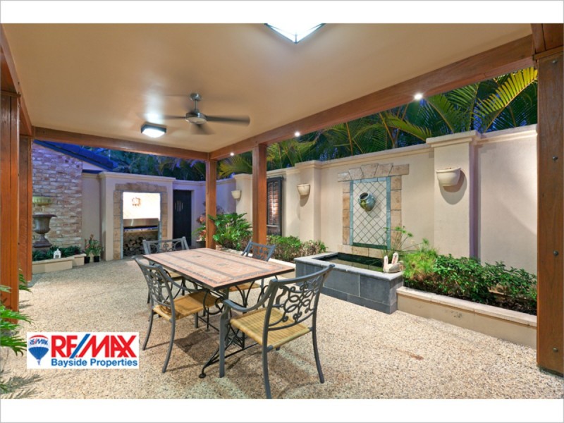 23  Dorsal Drive, Birkdale QLD 4159