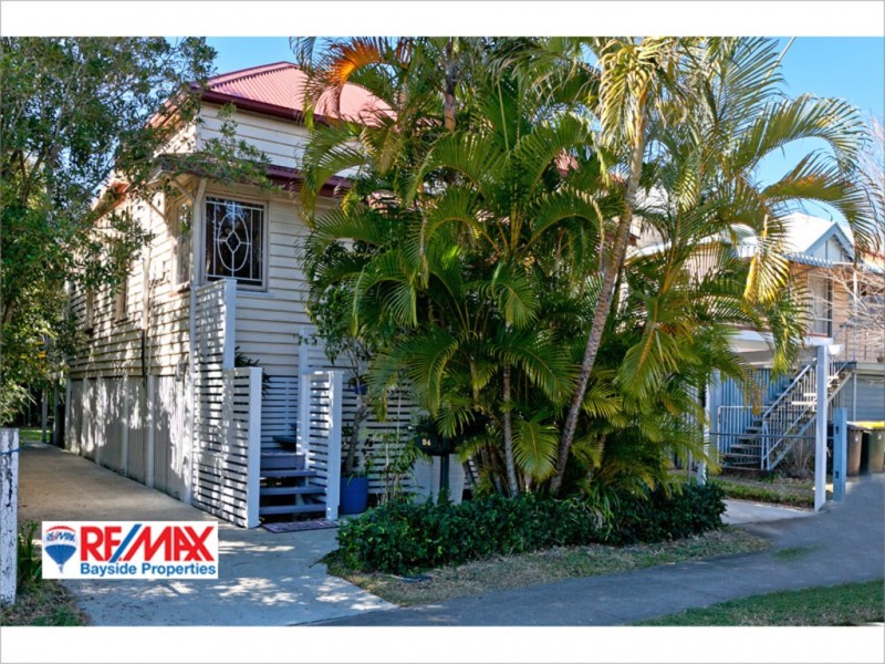 24 Earl Street, Greenslopes QLD 4120