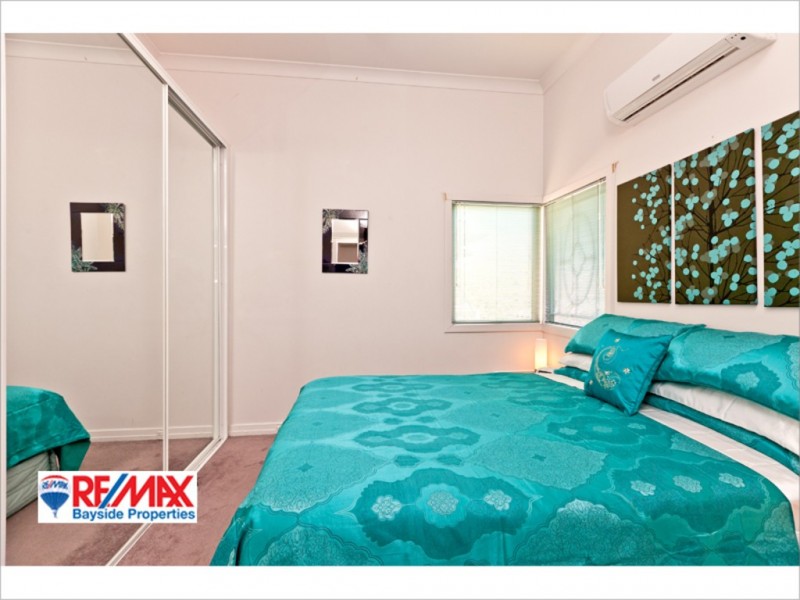 24 Earl Street, Greenslopes QLD 4120