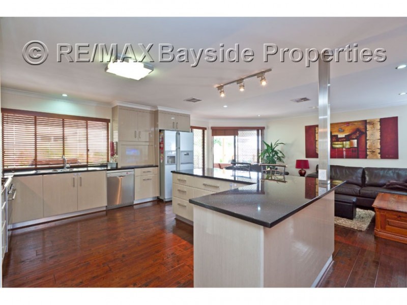 32 Olympus Drive, Cleveland QLD 4163