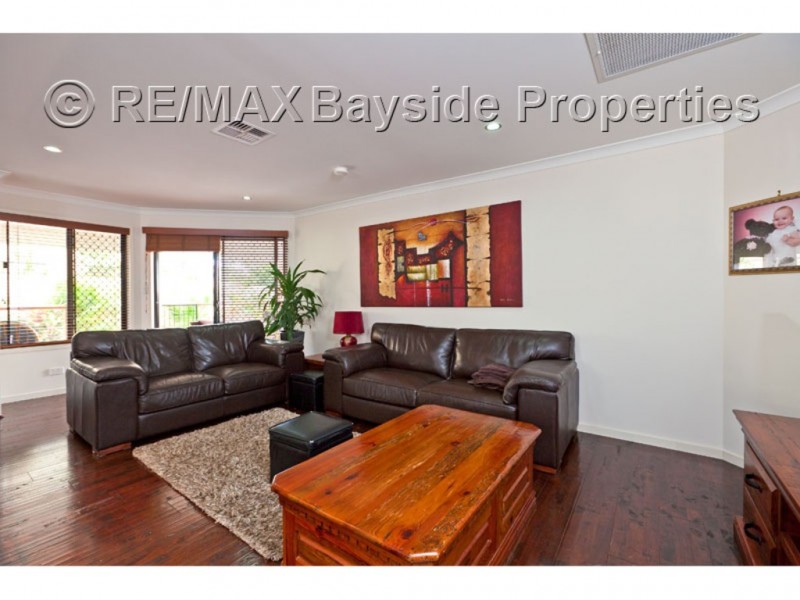 32 Olympus Drive, Cleveland QLD 4163