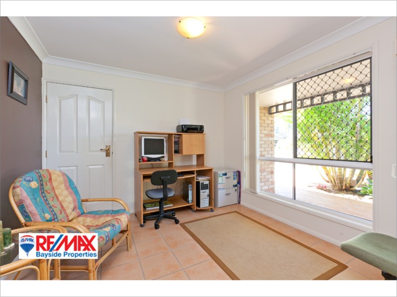 36 Seaholly Crescent, Victoria Point QLD 4165