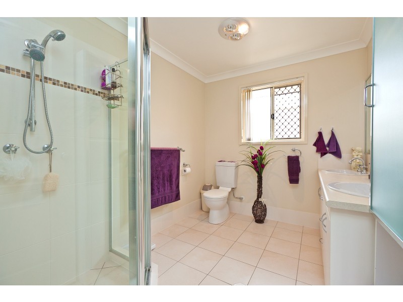 12 Beutel Place, Thornlands QLD 4164