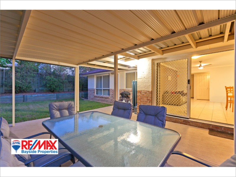 16 Burkett Crescent, Victoria Point QLD 4165