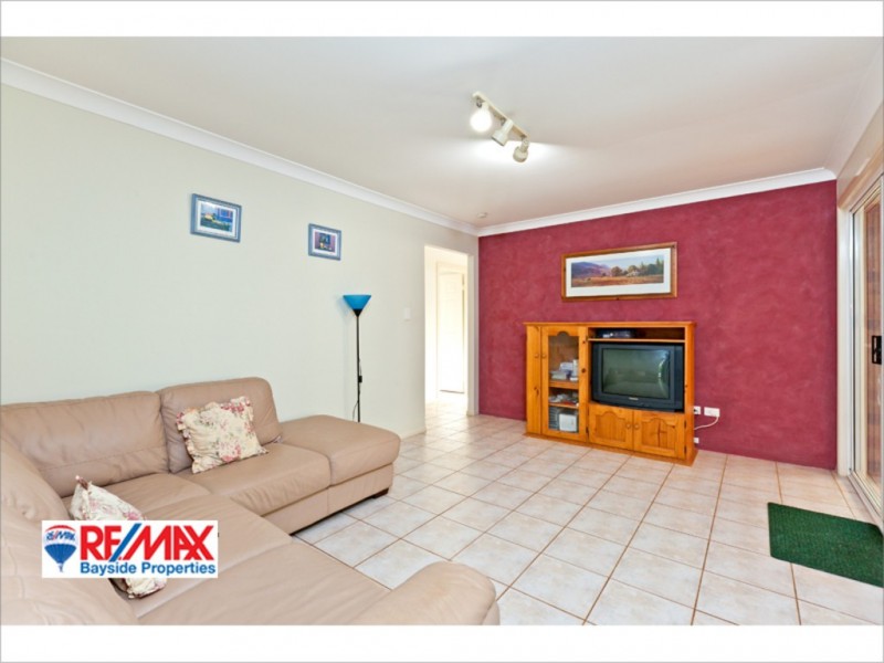 16 Muscat Ave, Victoria Point QLD 4165