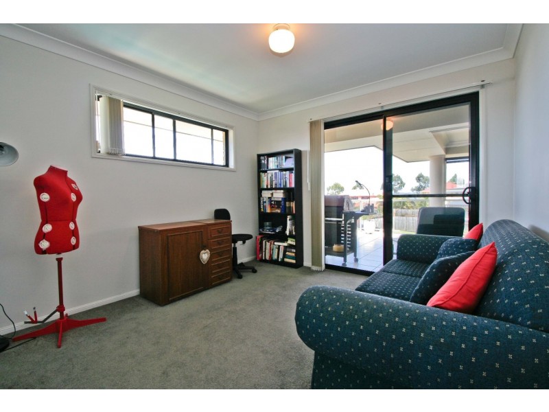 9 St Clair Court, Redland Bay QLD 4165