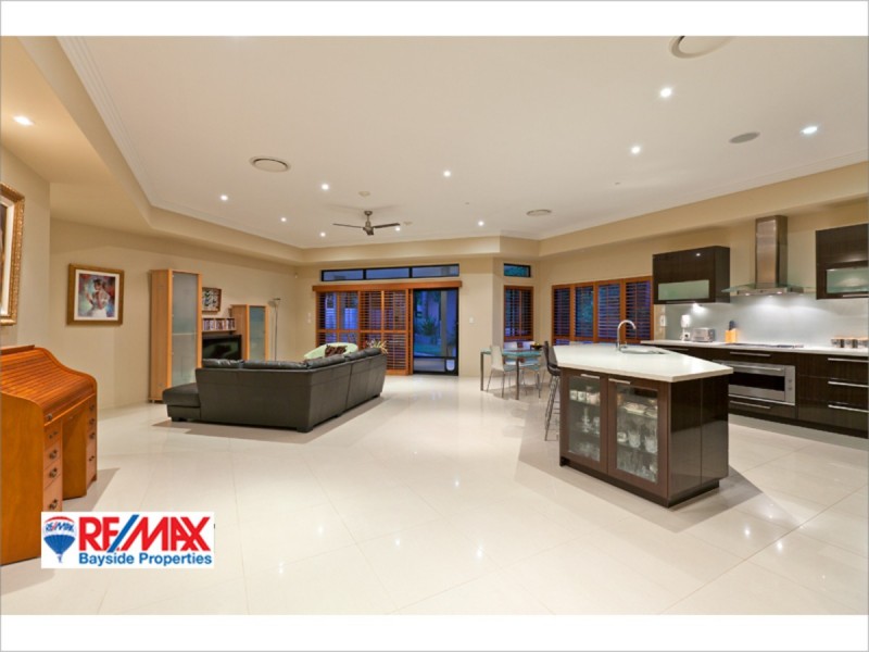 26 Yorston Place, Ormiston QLD 4160