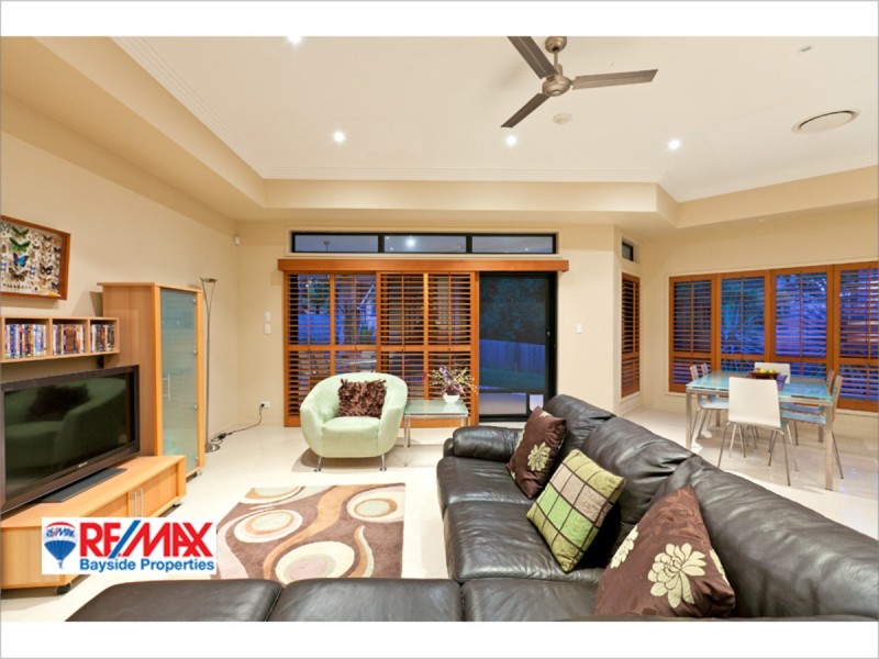 26 Yorston Place, Ormiston QLD 4160