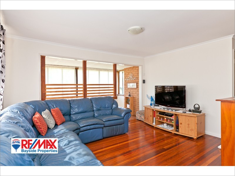 19 Robinia St, Alexandra Hills QLD 4161