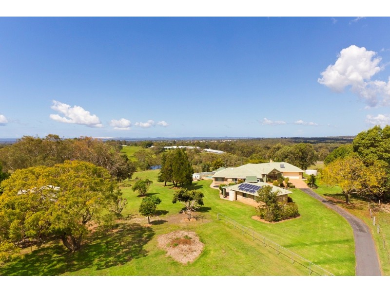 128 Woodlands Drive, Thornlands QLD 4164