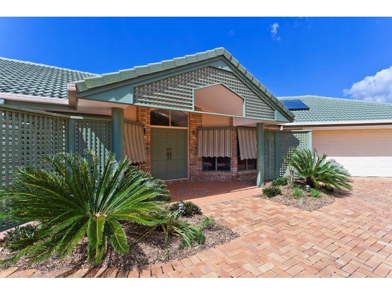 128 Woodlands Drive, Thornlands QLD 4164