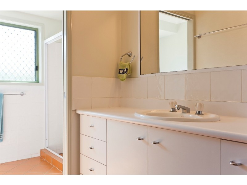 128 Woodlands Drive, Thornlands QLD 4164