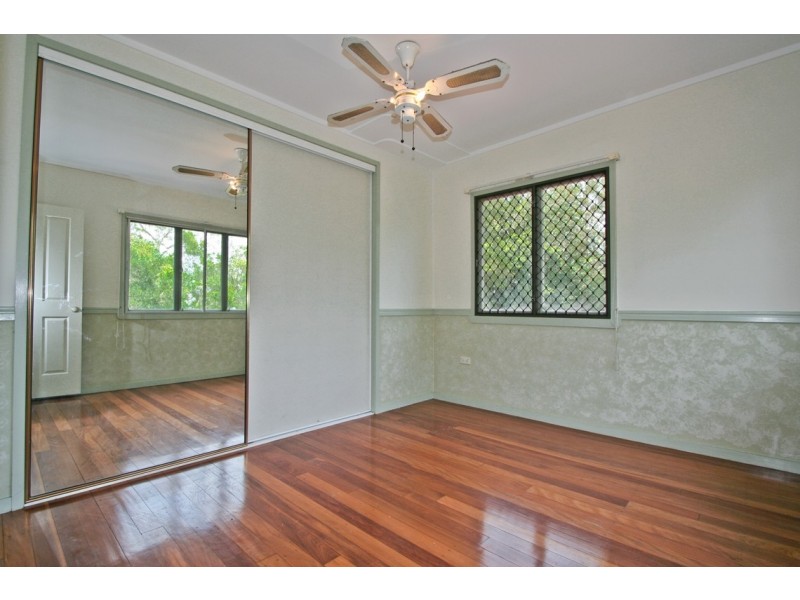21 Murrays Road, Slacks Creek QLD 4127