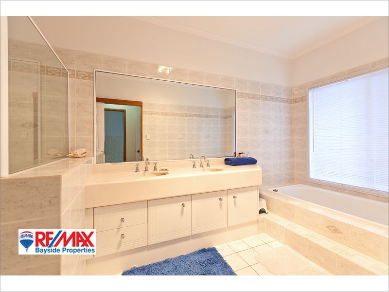 5 Amity Court, Victoria Point QLD 4165