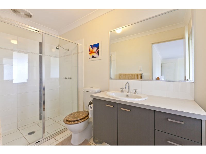 19 Aquila Street, Redland Bay QLD 4165