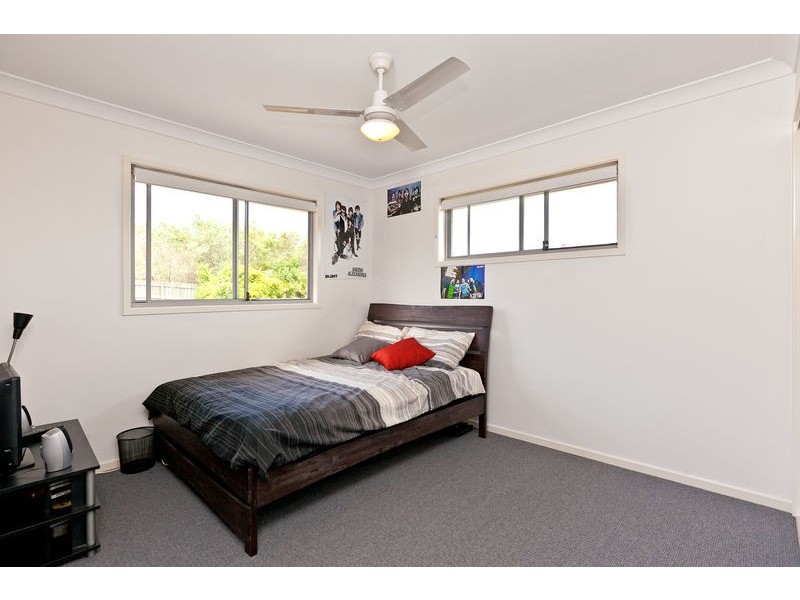 19 Aquila Street, Redland Bay QLD 4165