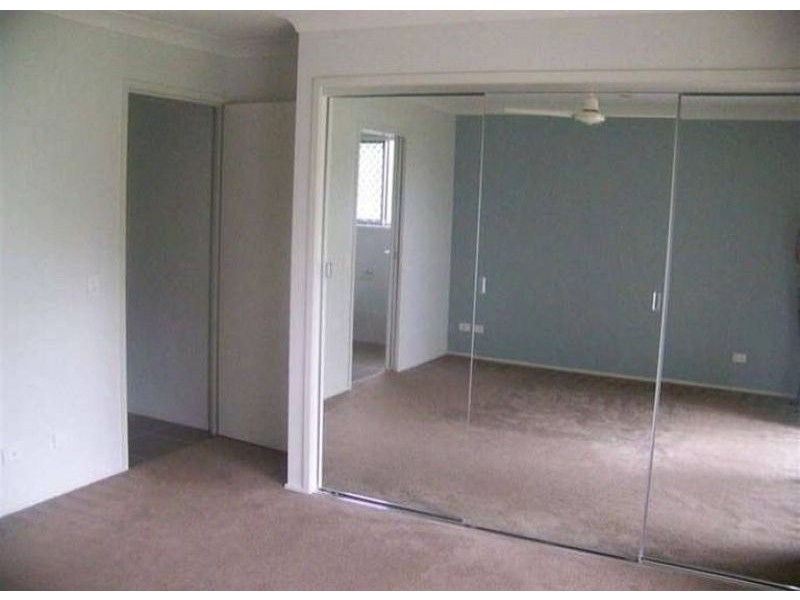 41 Aqua Crescent, Redland Bay QLD 4165
