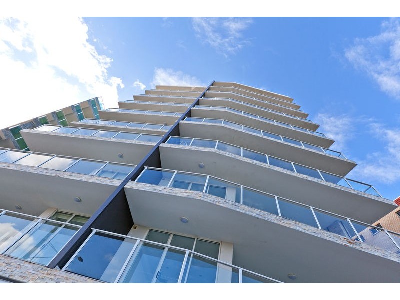 601/87 Marine Parade, Redcliffe QLD 4020
