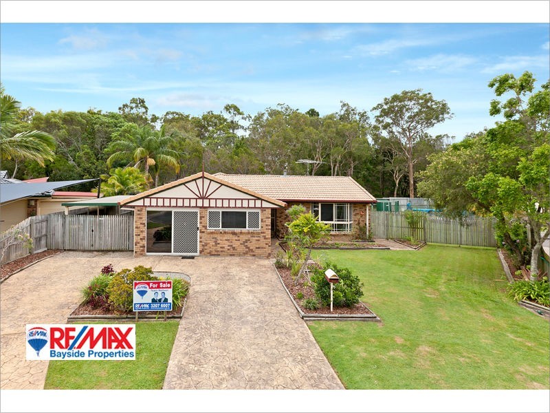 3  Buggy Place, Redland Bay QLD 4165
