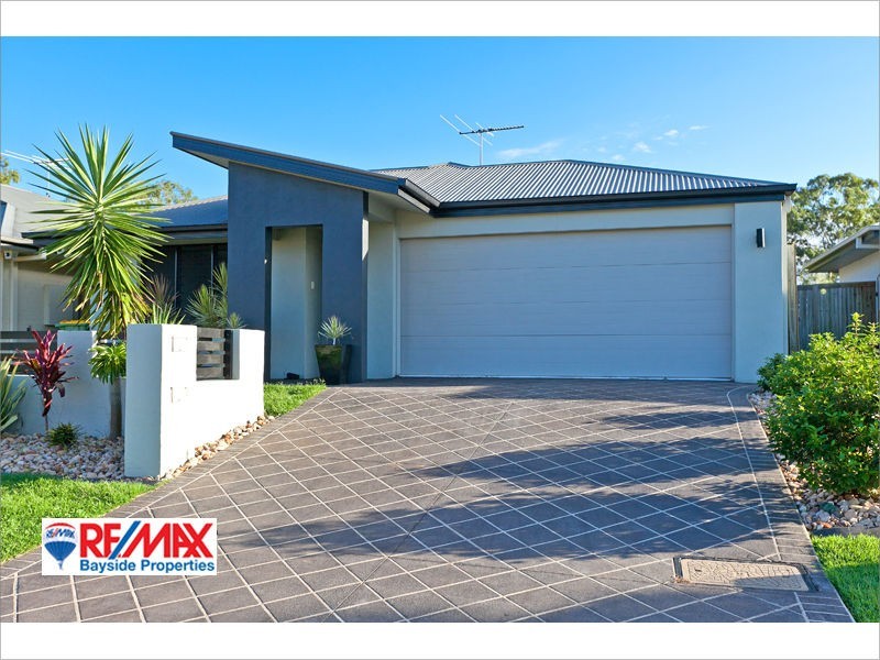 2/4 Calliandra Place, Thornlands QLD 4164