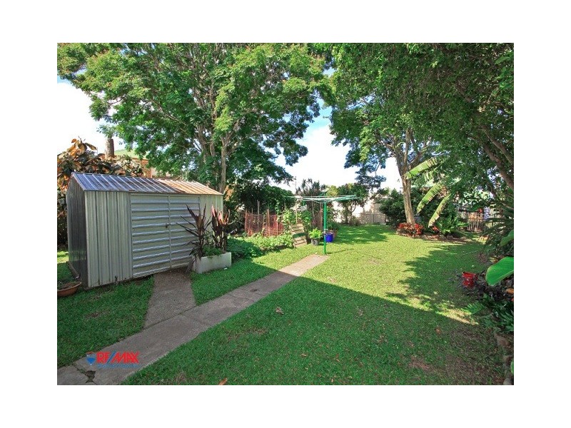 41 Wilkie St, Redland Bay QLD 4165