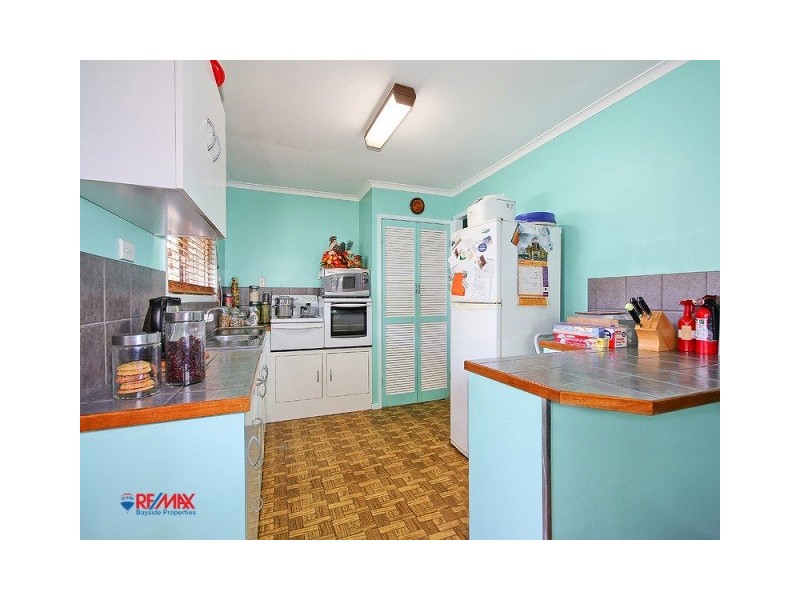 41 Wilkie St, Redland Bay QLD 4165