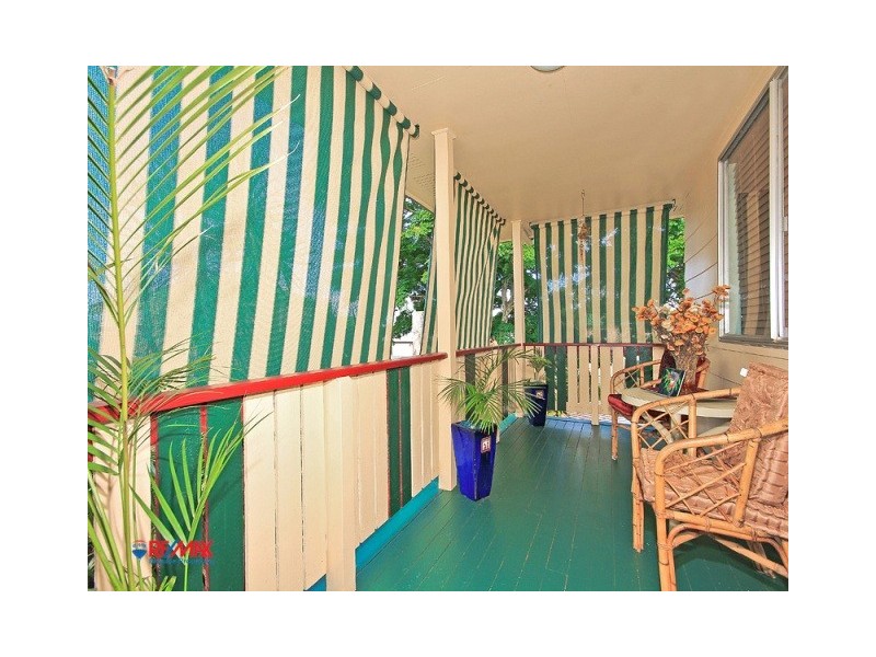 41 Wilkie St, Redland Bay QLD 4165