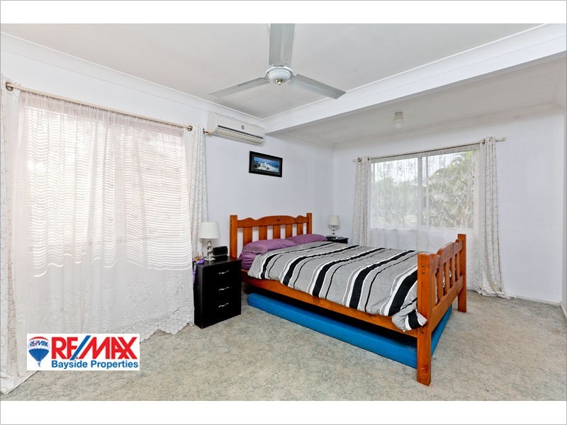 1 Christopher Street, Redland Bay QLD 4165