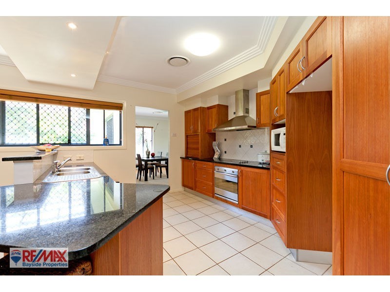 72 Belford Drive, Wellington Point QLD 4160