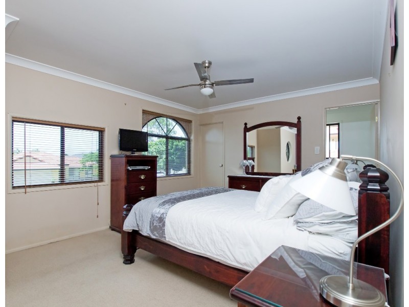 7 Horizon Place, Redland Bay QLD 4165