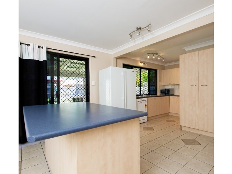 7 Horizon Place, Redland Bay QLD 4165