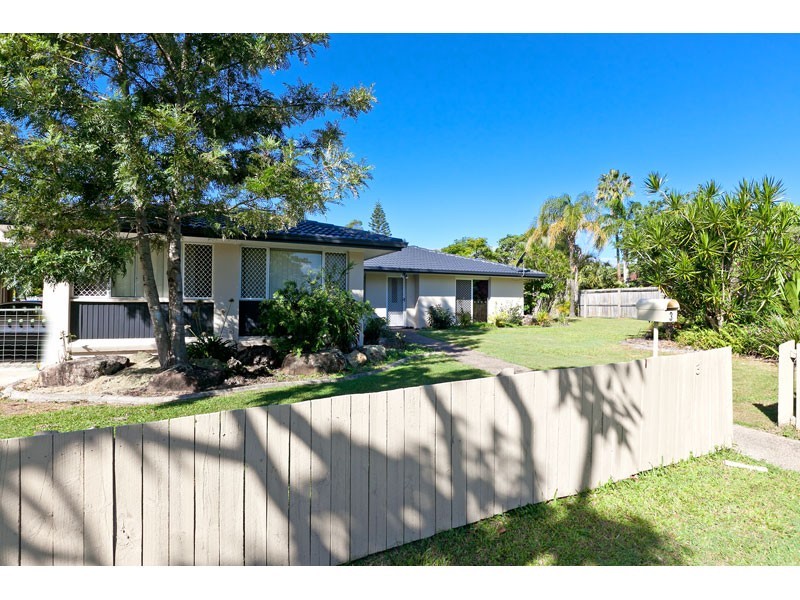 3 Sycamore Pde, Victoria Point QLD 4165