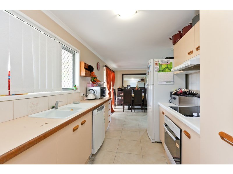 3 Sycamore Pde, Victoria Point QLD 4165