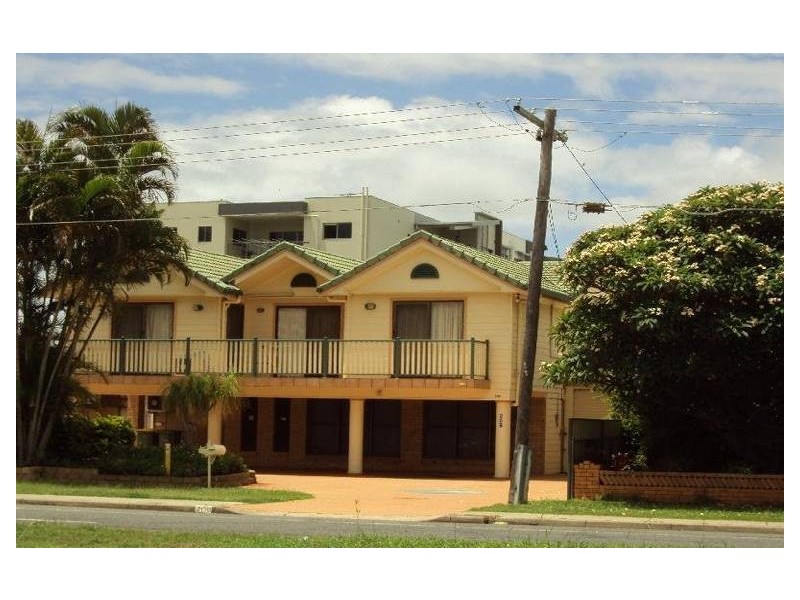 209 and 211 Shore St West, Cleveland QLD 4163