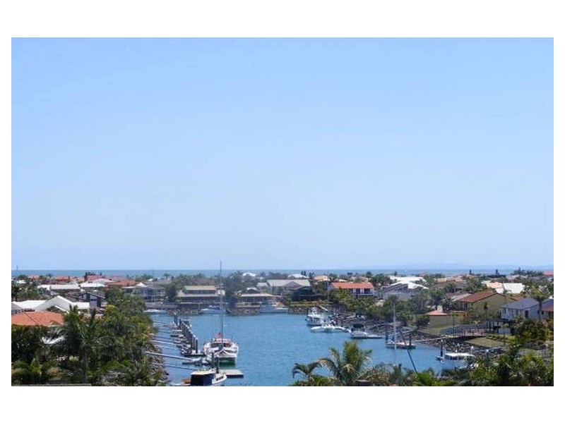 209 and 211 Shore St West, Cleveland QLD 4163