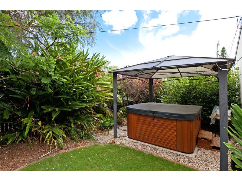 1 Babiana Street, Alexandra Hills QLD 4161