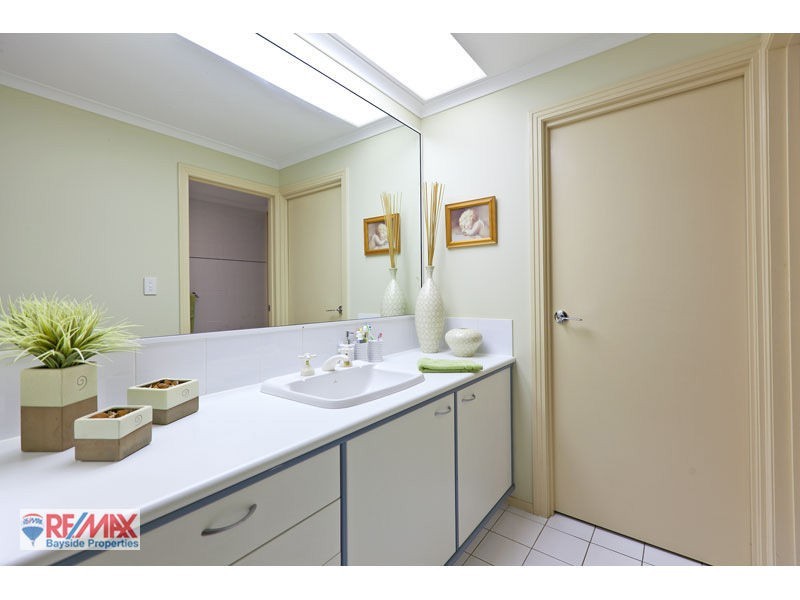 17 Anchorage Drive, Cleveland QLD 4163