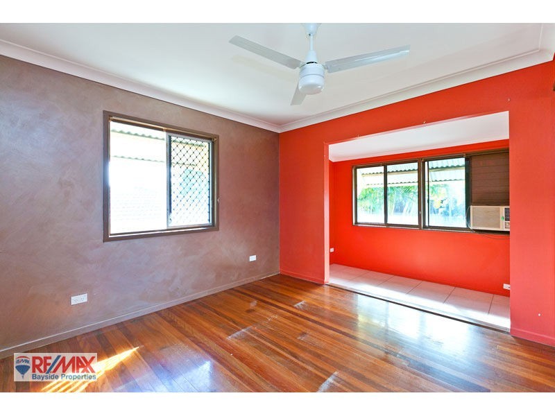 29 Phillip Street, Redland Bay QLD 4165