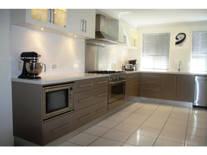 106 Sycamore Parade, Victoria Point QLD 4165