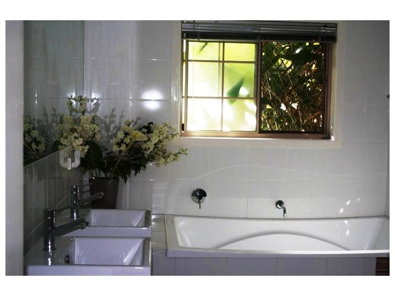 106 Sycamore Parade, Victoria Point QLD 4165