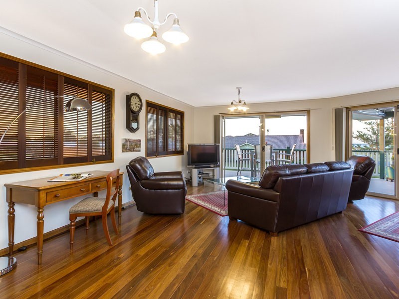 14 Finuge Court, Victoria Point QLD 4165
