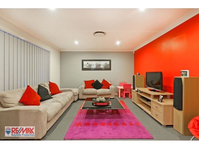 17 Tudar Place, Thornlands QLD 4164