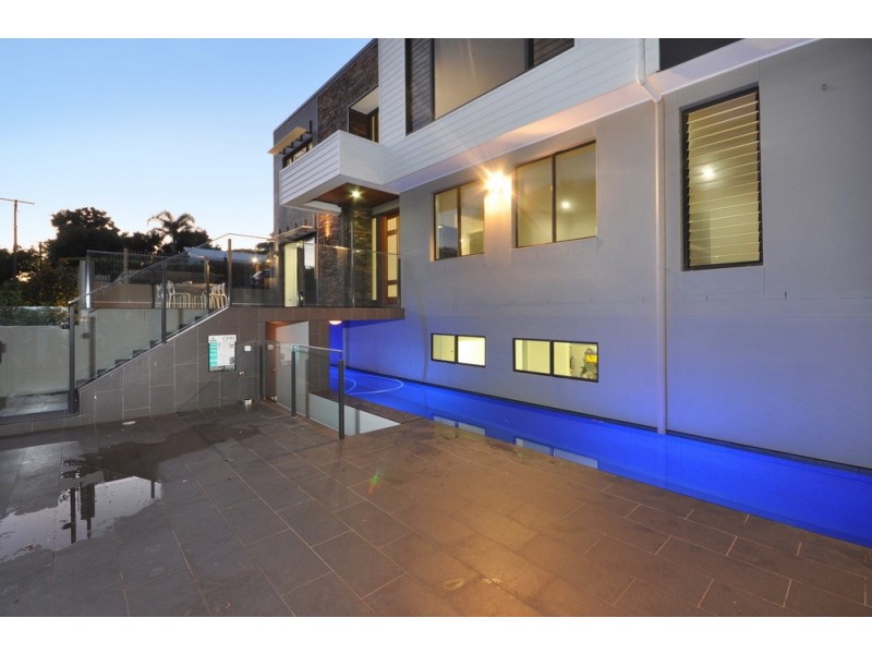 1A BAY STREET, Redland Bay QLD 4165