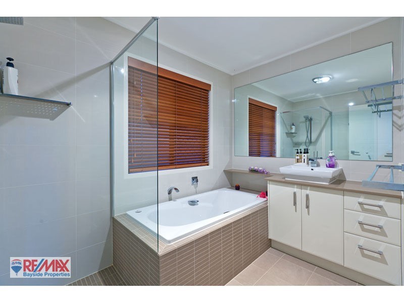 32 Olympus Drive, Cleveland QLD 4163