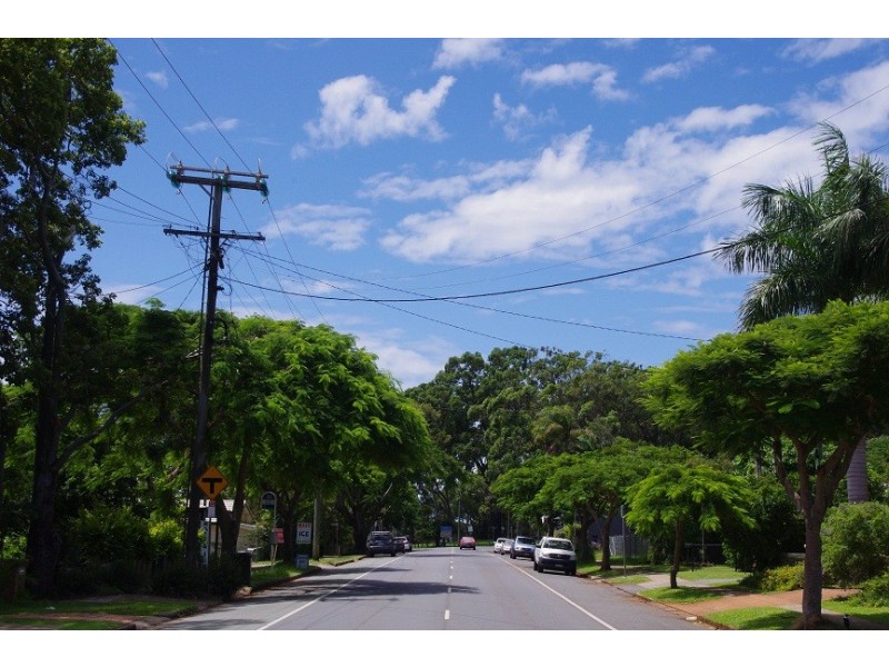 2/4 Masters Avenue, Victoria Point QLD 4165