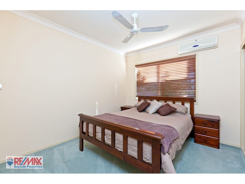 17 Forest Place, Carindale QLD 4152