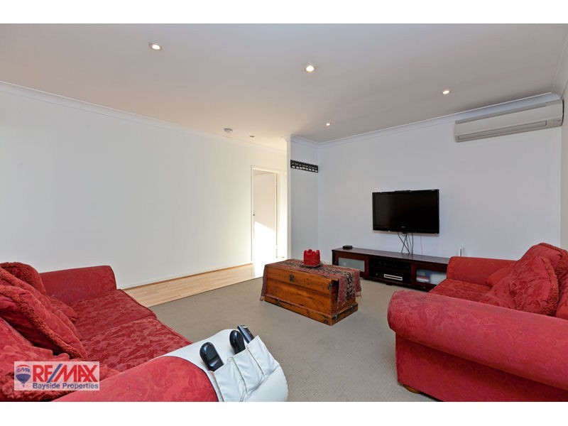 9 Lamb Close, Victoria Point QLD 4165