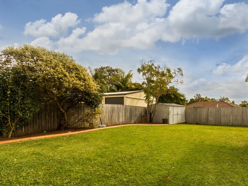 6 PIN OAK CRESCENT, Victoria Point QLD 4165