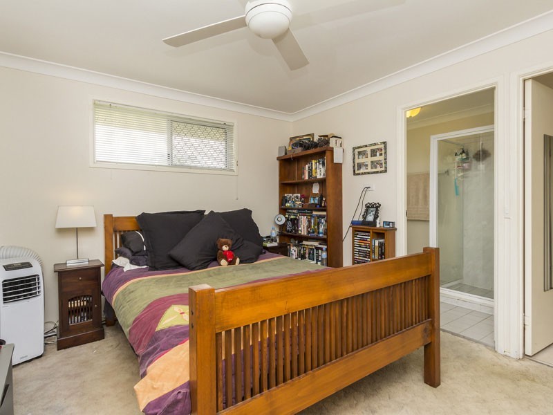 6 PIN OAK CRESCENT, Victoria Point QLD 4165