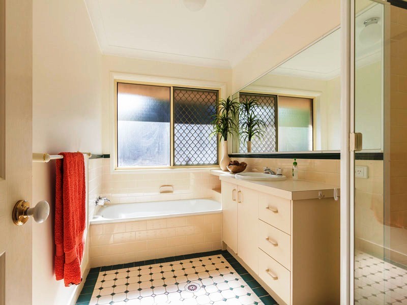 3 PARKLANDS COURT, Victoria Point QLD 4165